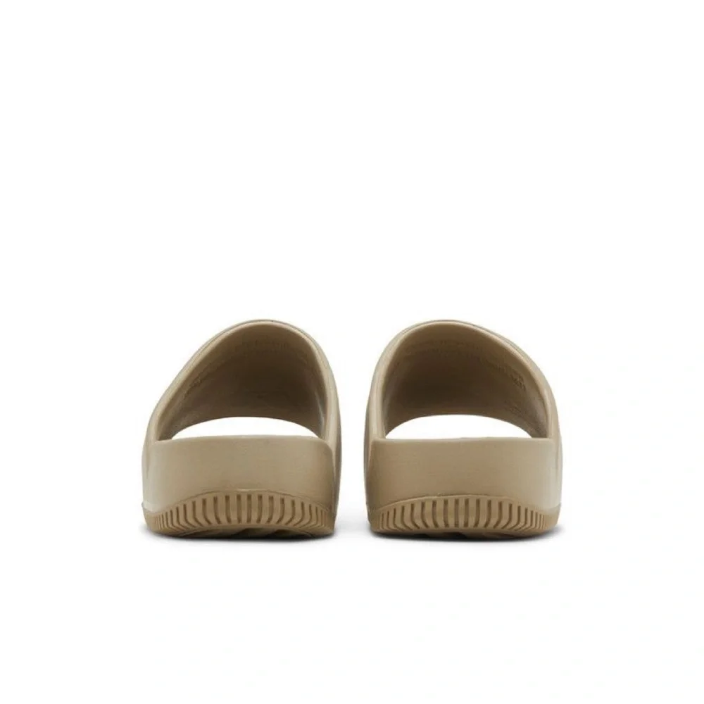 Nike Calm Slide 
